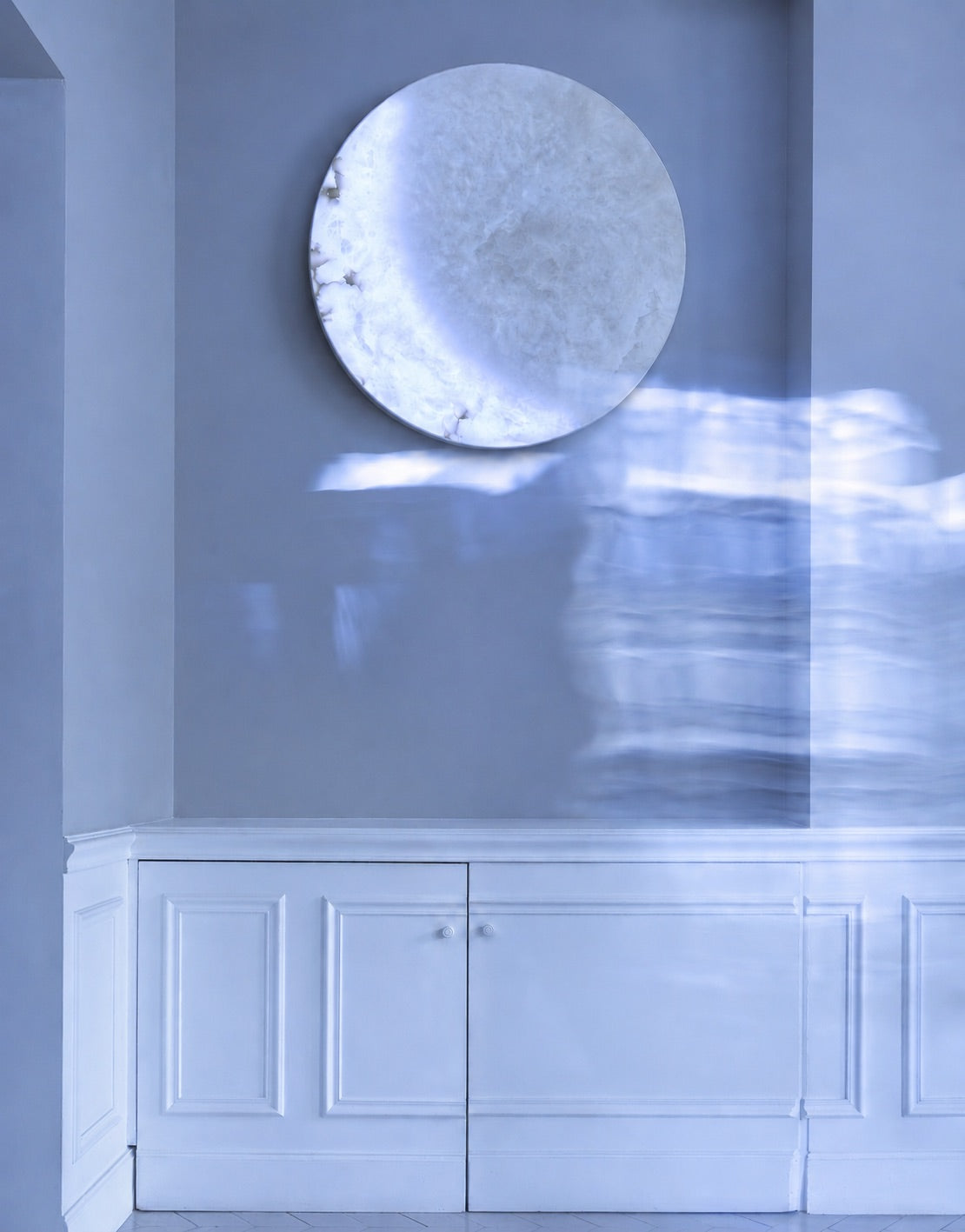 MOON Ninety Alabaster